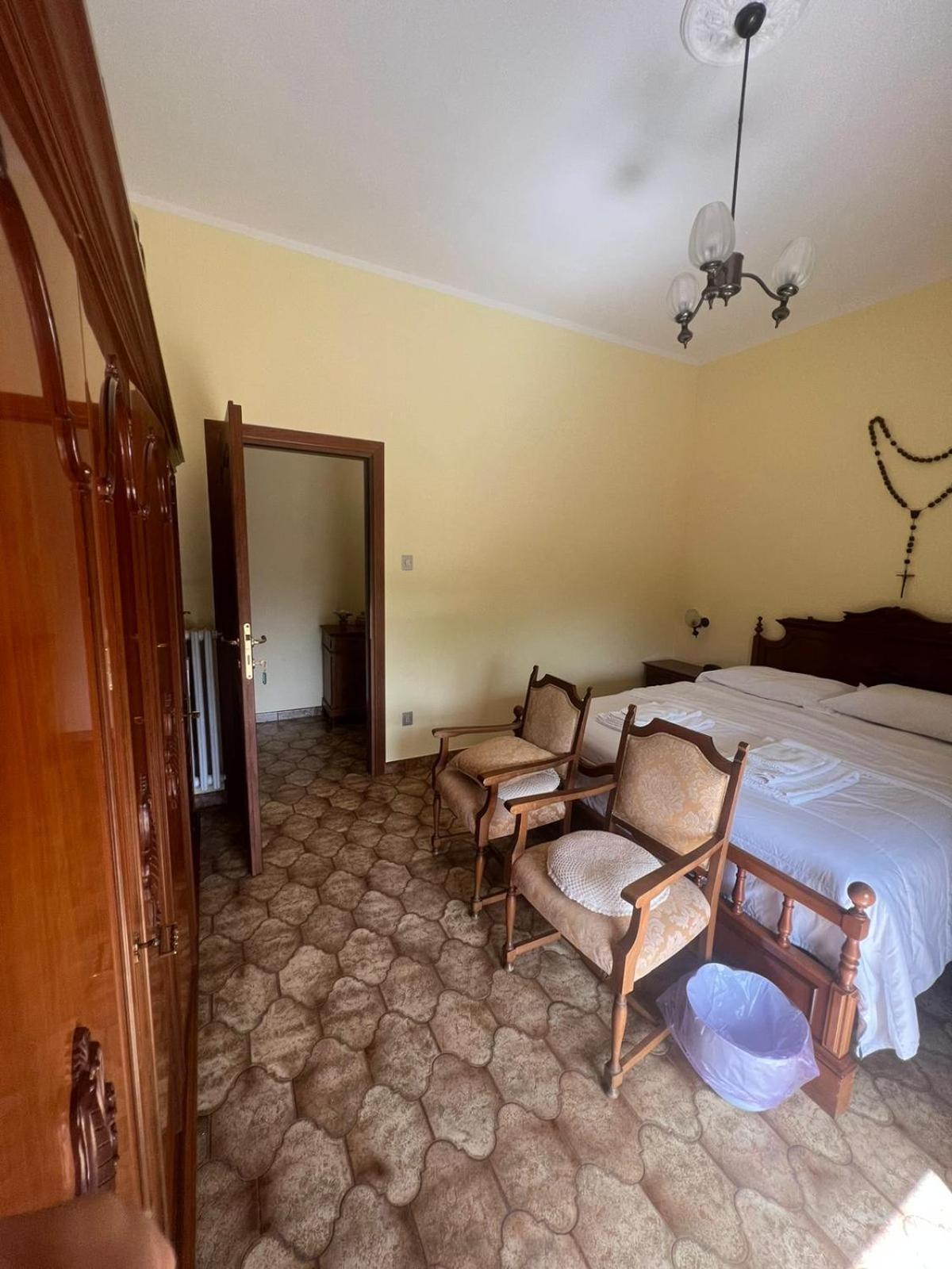Affittacamere Da Elio E Renata Calvi dell' Umbria Bagian luar foto